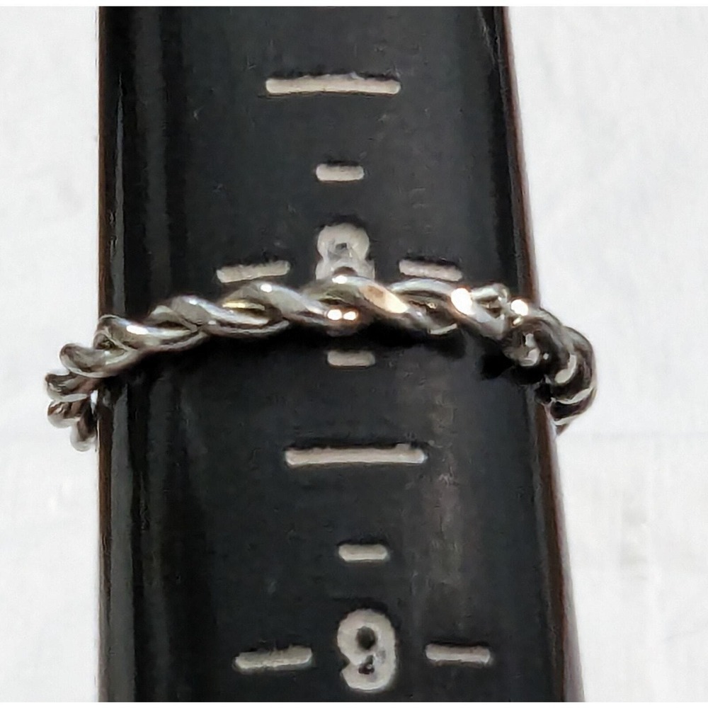New Vintage Twisted Rope Ring Open Size 8 Silver Tone Pinky Midi Open Band NOS